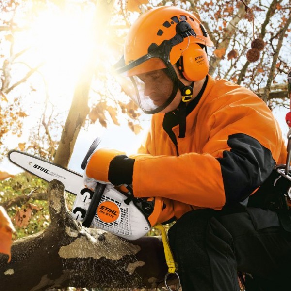 STIHL MS 151 TC-E