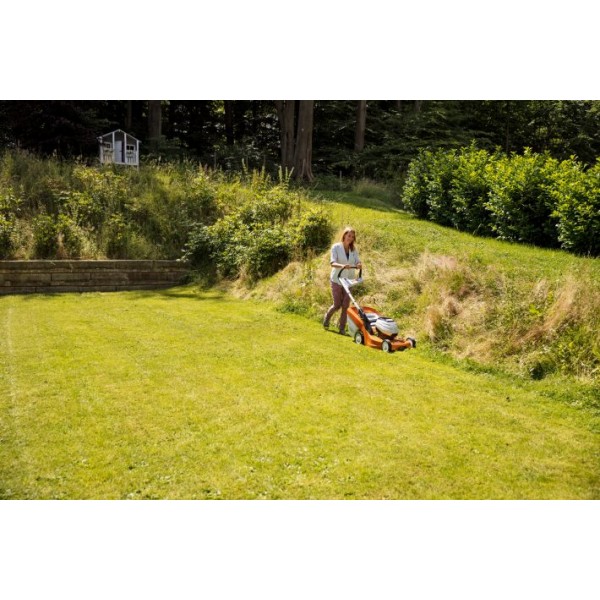 STIHL RMA 443 PV