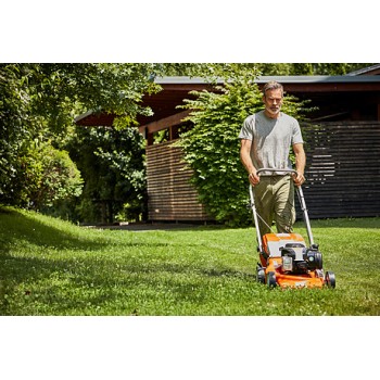 STIHL RM 248 T